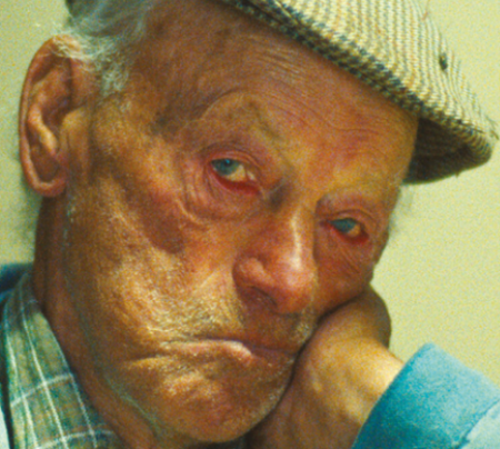 Portrait couleur d'un paysan